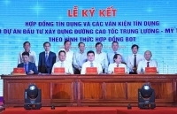 Món vay đầu tiên vốn tín dụng dự án Trung Lương - Mỹ Thuận đã được giải ngân