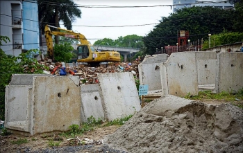Hộp thư ngày 21/4: Buôn lậu xăng dầu trên biển ngày càng tinh vi