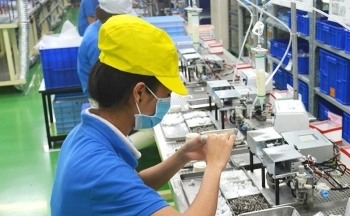 Thuế thu nhập cá nhân vẫn tăng dù thất nghiệp nhiều