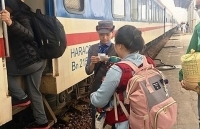 Tăng cường gần 50 đoàn tàu phục vụ dịp Tết Dương lịch 2019