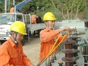 Tập đoàn điện lực Việt Nam: Chuẩn bị tốt nguồn điện cho mùa khô 2015