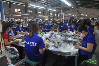 Cần xây dựng “chợ đầu mối” nguyên phụ liệu cho ngành da giày