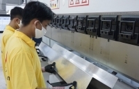 Khi nào Việt Nam có thể tái khởi động nền kinh tế?