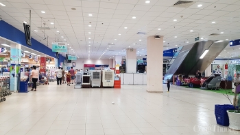 Kinh doanh mặt bằng bán lẻ: Chật vật phục hồi