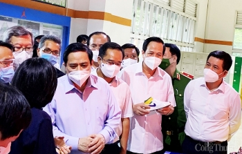 Đoàn công tác của Chính phủ kiểm tra phòng chống dịch tại Long An