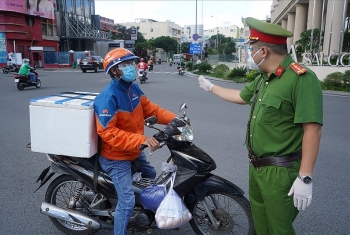 TP. Hồ Chí Minh công bố nhận diện shipper giao hàng