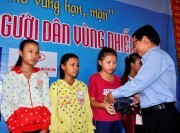 Saigon Co.op hỗ trợ hơn 200 triệu cho các hộ dân nghèo tại Tiền Giang