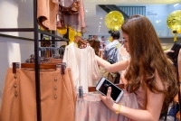 Lo ngại thời trang ngoại “đổ bộ”: Doanh nghiệp Việt tìm hướng ứng phó