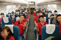 Chương trình “Về Nhà Ăn Tết” đưa 2000 người lao động xuất sắc khởi hành