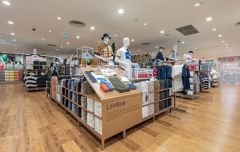 Hãng thời trang UNIQLO Nhật Bản khai trương cửa hàng thứ 11 tại Việt Nam