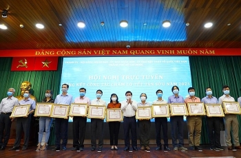 Nhiều sở ngành