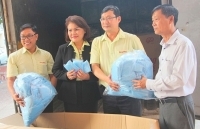 Tặng 20.000 áo y tế cho Bình Dương và Long An phòng, chống dịch Covid-19     