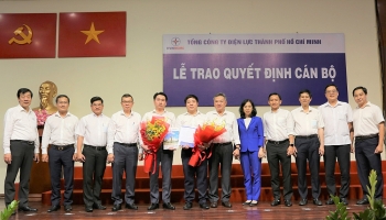 EVN trao quyết định bổ nhiệm Phó Tổng giám đốc EVNHCMC