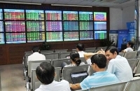 Thị trường chứng khoán tăng nhẹ vào phút cuối