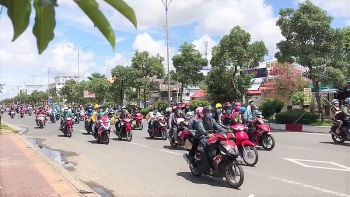 Cà Mau: Hỗ trợ, đảm bảo an toàn cao nhất với người từ vùng dịch tự trở về