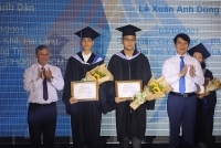 Trao 50 suất học bổng “Nâng bước thủ khoa 2019” cho sinh viên nghèo vượt khó