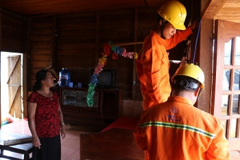 PC Đắk Nông: Tiếp tục giảm tiền điện đợt 2 cho khách hàng do ảnh hưởng của dịch Covid-19