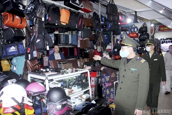 Chợ dân sinh tăng cường phòng dịch COVID-19