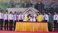 Nghệ An: Phát hành bộ tem kỷ niệm 130 năm ngày sinh Chủ tịch Hồ Chí Minh