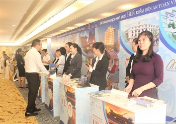 Thừa Thiên Huế phấn đấu 55% dân số mua sắm trực tuyến