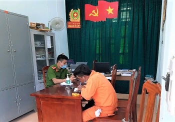 Quảng Bình: Bắt đối tượng giả dạng nhân viên điện lực bán hàng kém chất lượng