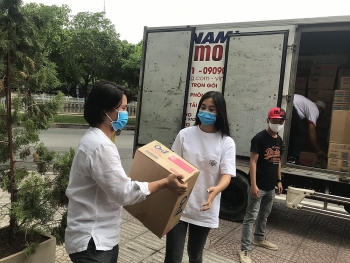 Chương trình “Đà Nẵng - Quảng Nam, triệu con tim hướng về” hỗ trợ hơn 5 tỷ đồng chống dịch