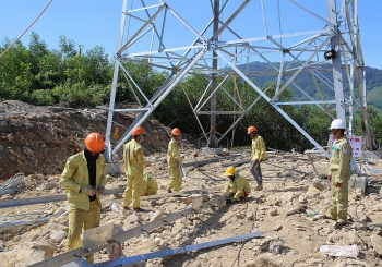 Đường dây 500 kV Dốc Sỏi – Pleiku 2: Phấn đấu hoàn thành đúng tiến độ