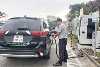 Đà Nẵng: Đảm bảo hạ tầng, tạo cơ chế đủ “hấp dẫn” nhà đầu tư xây dựng trạm sạc xe điện