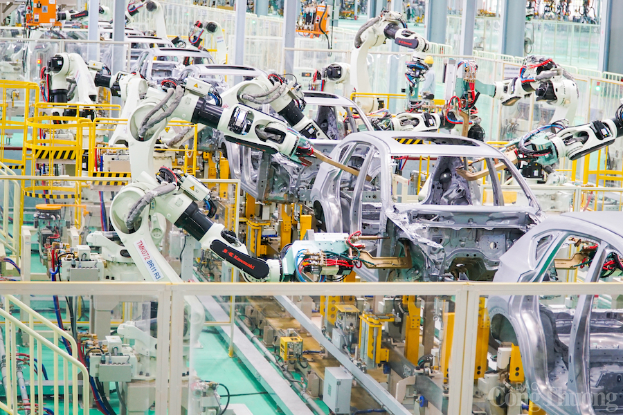 Doanh nghiệp sản xuất miền Trung - Tây Nguyên khôi phục sau dịch Covid-19: Bài 2- Đầu tư, 