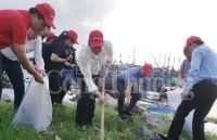 Đà Nẵng: 2.000 người ra quân làm sạch biển