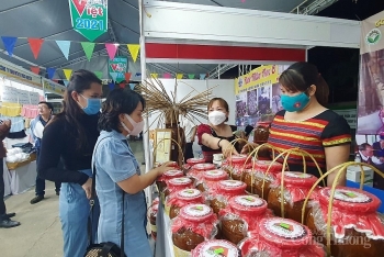 12 doanh nghiệp Đà Nẵng đưa hàng Việt về các xã miền núi