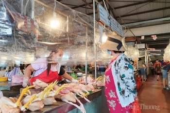 Đà Nẵng: Tiểu thương chợ truyền thống chủ động thích ứng với dịch Covid - 19