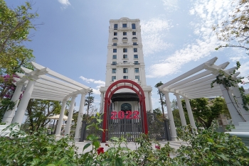 REX Quảng Bình Hotel - Dáng dấp Tây phương cổ điển giữa lòng thành phố