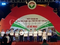 Hơn 20.000 lượt khách tham quan, mua sắm tại hội chợ hàng công nghiệp nông thôn tiêu biểu 2019