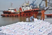 Thị trường phân bón ấm dần lên