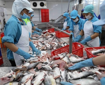 Công Thương qua góc nhìn báo chí ngày 25/4: Cơ hội và thách thức trong hoạt động xuất khẩu