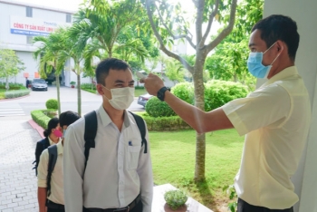 Phòng, chống dịch trong sản xuất công nghiệp: Đặt an toàn lên trước