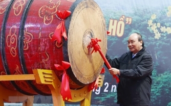 Chủ tịch nước Nguyễn Xuân Phúc phát động Tết trồng cây tại Phú Thọ