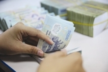 Lãi suất tiền gửi tiết kiệm tăng dần