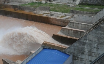 Bài 6: Thủy điện không phải là “tội đồ” nhưng phải siết chặt quản lý