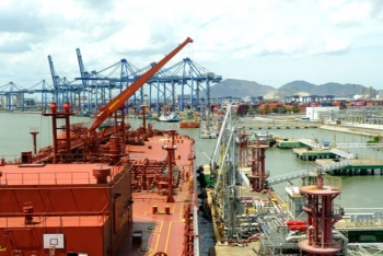 Dự án Kho chứa 1 triệu tấn LNG tại Thị Vải chào mừng mốc 1 triệu giờ làm việc an toàn