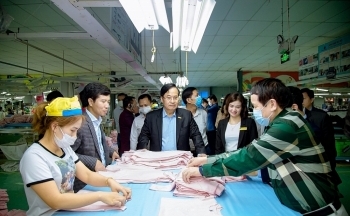 Xuất khẩu phục hồi mạnh nhờ nội lực