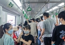 Khách đi tàu Cát Linh - Hà Đông tăng kỷ lục dịp nghỉ lễ Giỗ Tổ