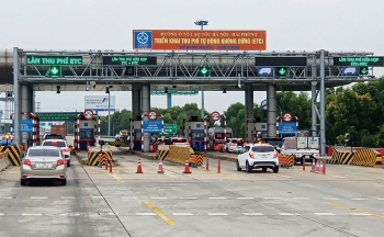 Thu phí không dừng: Bộ Giao thông tiếp tục “hứa”