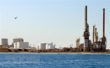 Giá dầu thế giới phiên 7/6 tăng trước báo cáo dự trữ nhiên liệu của Mỹ