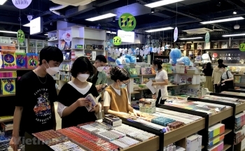 Nhiều chương trình khuyến mãi chào Hè dành cho thiếu nhi tại các nhà sách