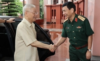 Hình ảnh Tổng Bí thư chủ trì Hội nghị Quân ủy Trung ương