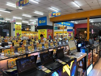 Thi trường máy tính cho sinh viên: Lựa chọn gì để phù hợp?