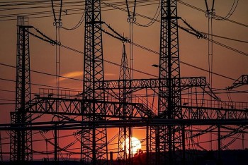 Nhu cầu điện năng toàn cầu tăng trưởng chậm lại vào năm 2022 và 2023