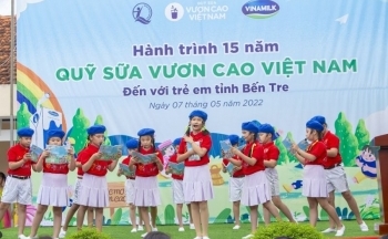 Vinamilk và Quỹ sữa Vươn cao Việt Nam tổ chức nhiều hoạt động đồng hành nhân 15 năm thành lập